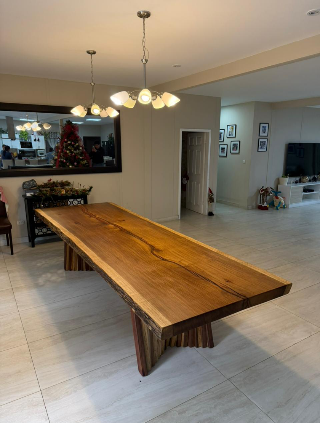 MESA COMEDOR AGUANOMASHA